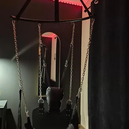 Room, Balnéo, Lit King-size, Douche Xxl Etc Сasa de vacaciones Rochefort (Charente-Maritime)