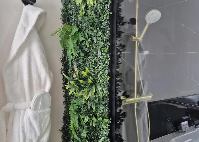 Сasa de vacaciones Room, Balnéo, Lit King-size, Douche Xxl Etc *